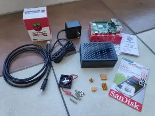 Raspberry Pi 4 B: Assembly