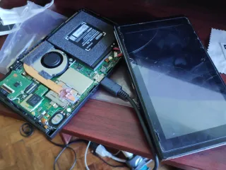 Transferring save data from a broken Nintendo Switch #Teardown