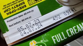 Difference between best before and use by expiry dates